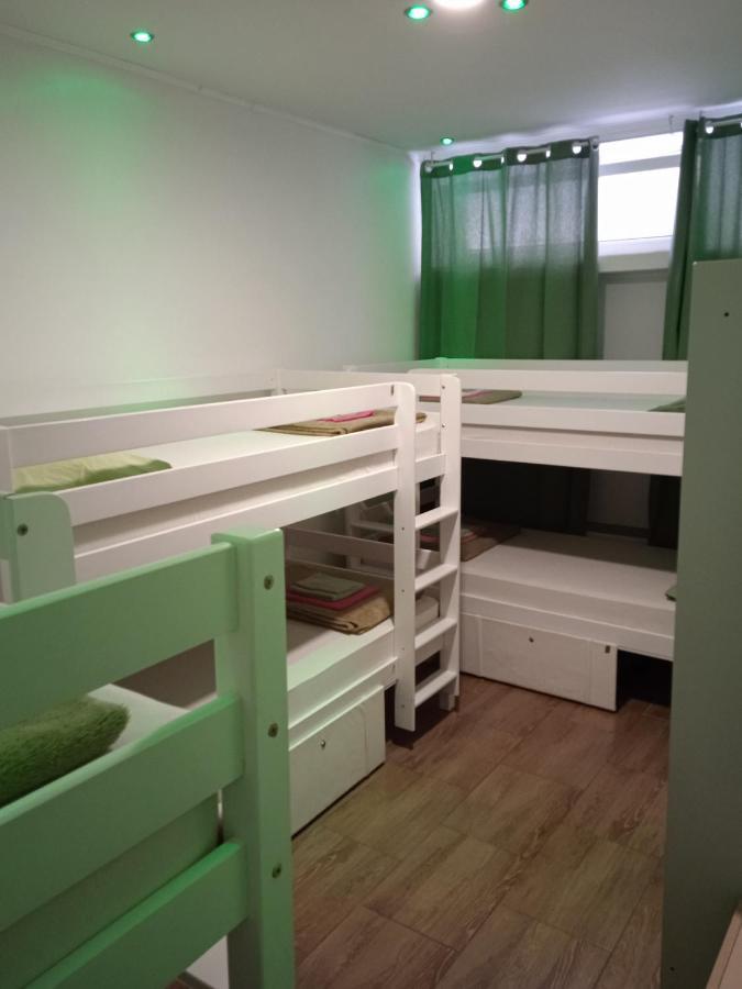 Dioklecijan Delux Hostel สปลิท ภายนอก รูปภาพ